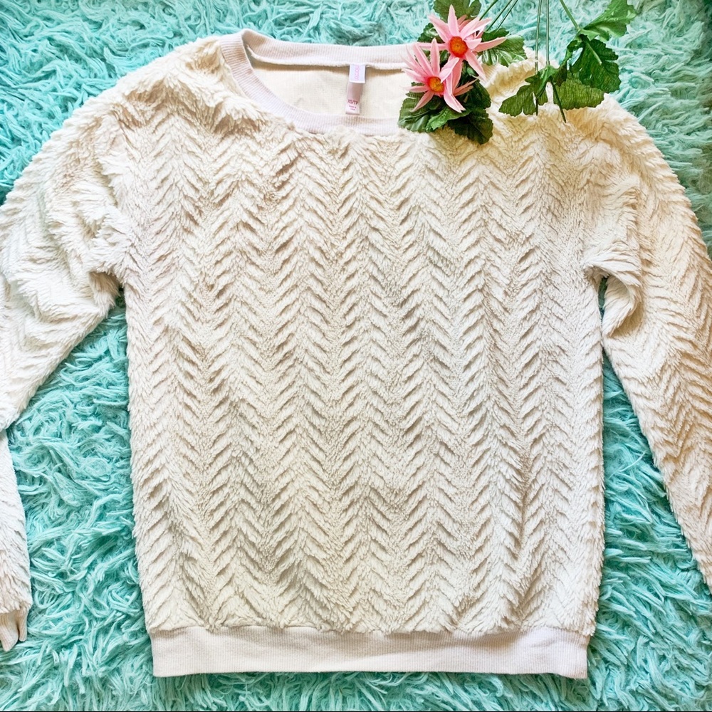 White & Fuzzy Super Soft Xhiliration Sweater
